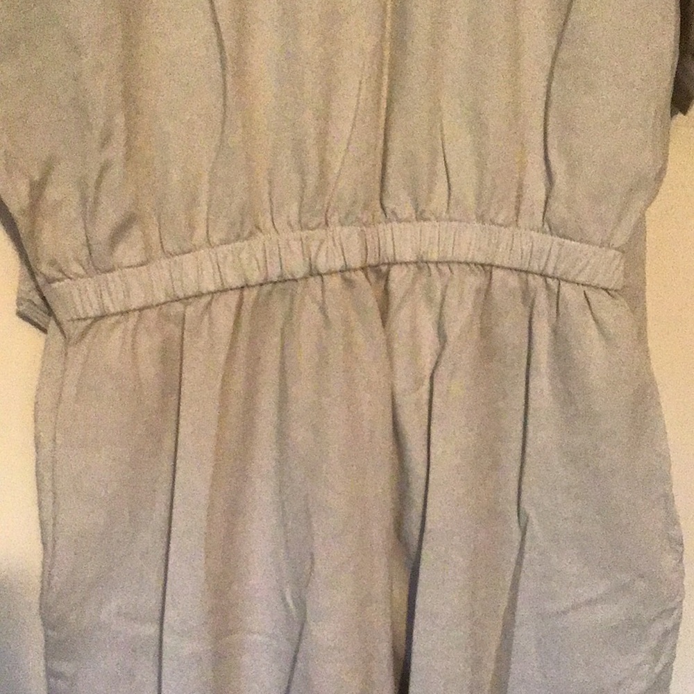 MIEN, 2 button, Tie/Wrap Jumpsuit, 2 side pockets, 2 back pockets, USA Made, XL - Picture 6 of 7